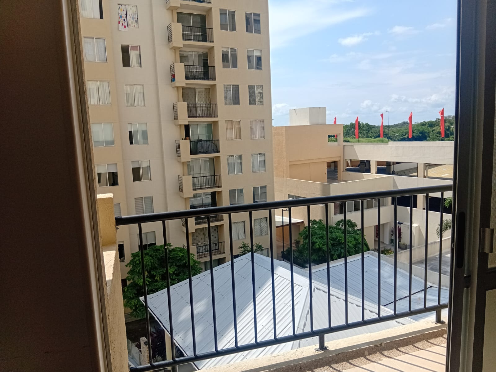 Apartamento en Conjunto Residencial Celeste - foto 3